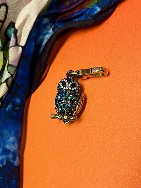 Juicy Couture Pave Crystal Owl Charm - Multicolor Stones with Gold Tone